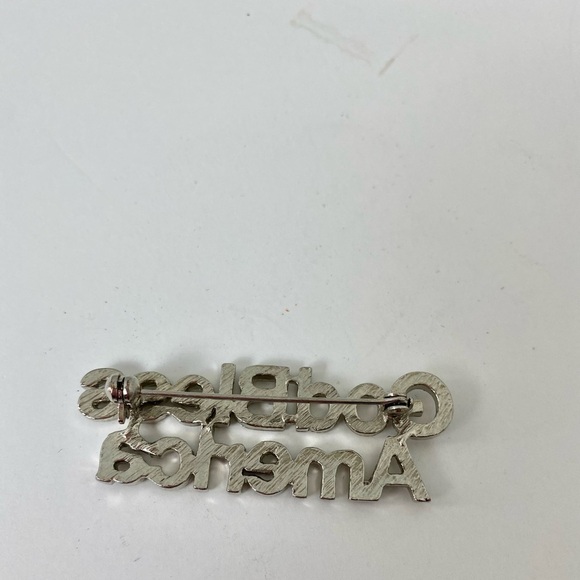 Vintage God Bless America Silver/Sparkling , Brooch/Pin.  Length 2’. Width 1’. - Picture 2 of 3